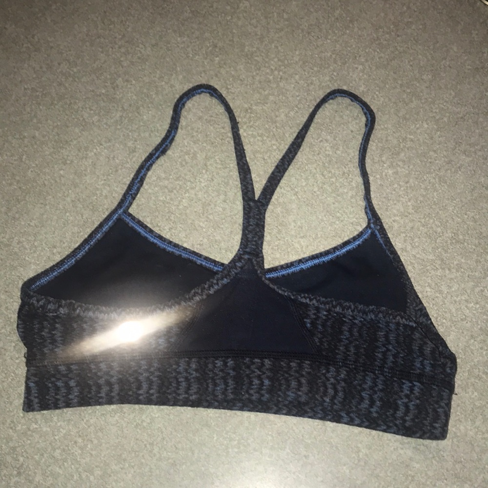 Lululemon bra - Picture 2 of 3